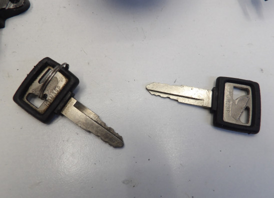 Schlosssatz Honda VT 1100