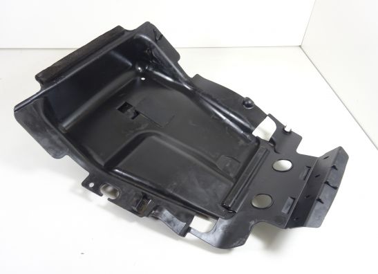 Binnenkuip Suzuki Burgman 650