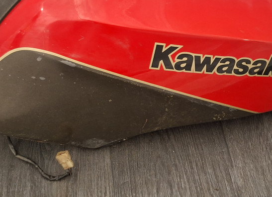 Benzintank Kawasaki GPZ 900