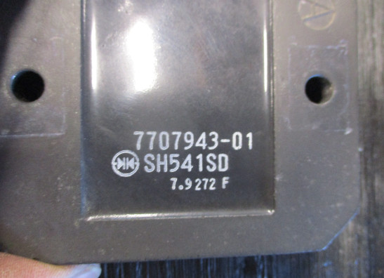 Spanningsregelaar BMW F 800 GT