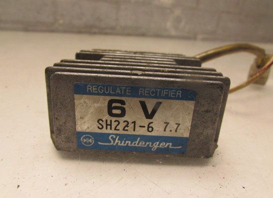 Regler Gleichrichter Kawasaki KLR 250