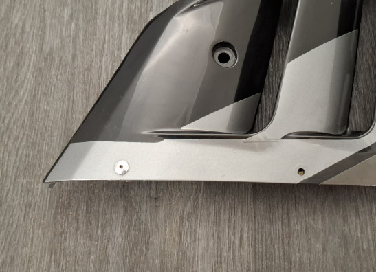 Cowl right Suzuki GSX R 400