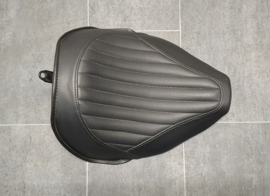 Zadel Harley Davidson FLS Softail Slim