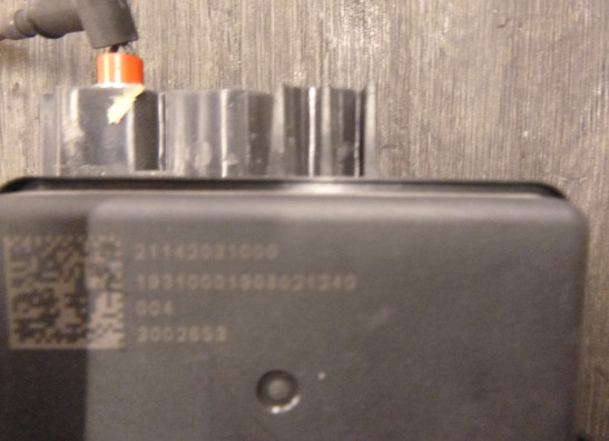 ABS pomp Husqvarna Svartpilen 701