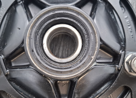 Driven flange BMW F 900 R