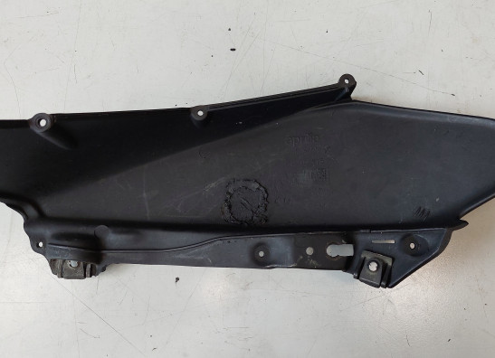 Linker luchtbuis Aprilia RSV 1000