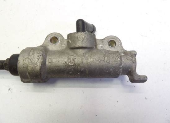 Rear brake master cylinder  Suzuki VX 800