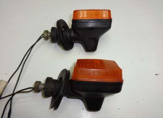 Winker left front Yamaha XTZ Tenere