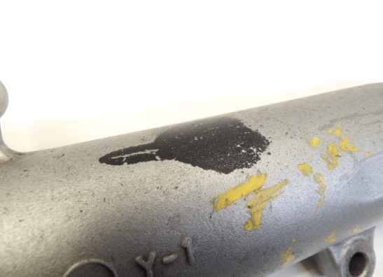 Voorpoot buiten Yamaha FJR 1300