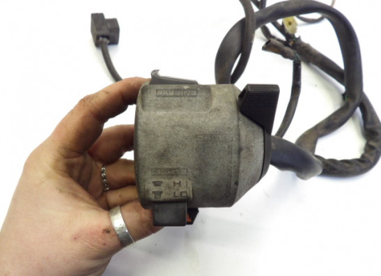 Handlebar switch assy left Honda VF 1000 F